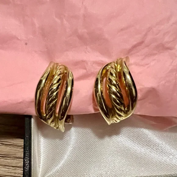 Dior Gold Earrings - Picture 3 of 5